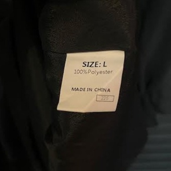 🕷️🖤 Beautiful Black Maxi Dress 🖤🕷️ - Picture 3 of 3